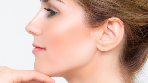 做隆鼻手術價錢是多少？做完耳軟骨隆鼻的危害有哪些？